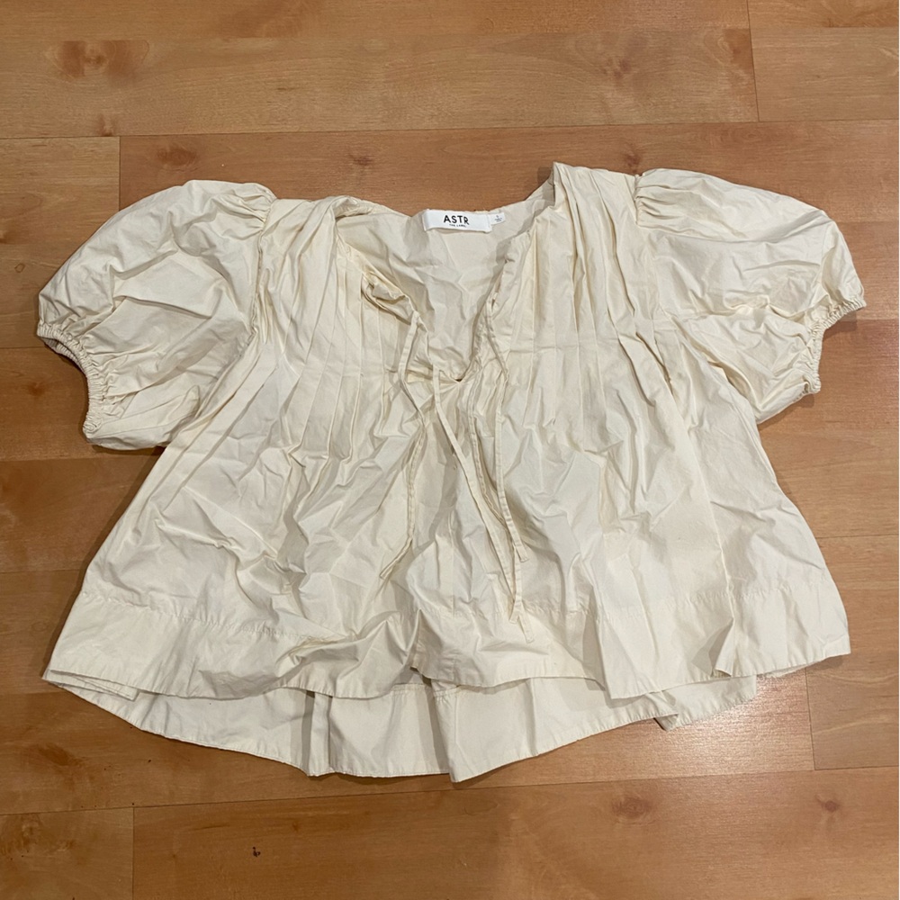 Cream Puff Sleeve Pleated A-Line Top